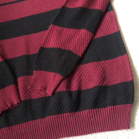 Forever 21 sweater! - Picture 5 of 6